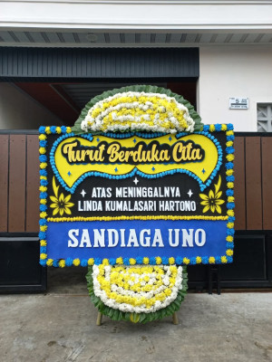 Papan Bunga Duka di Idi Rayeuk